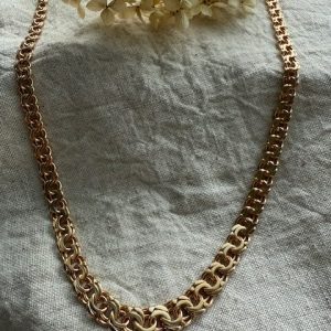 18K Vintage – Halsband Bismark