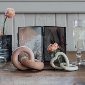 Dekoration – The Bond